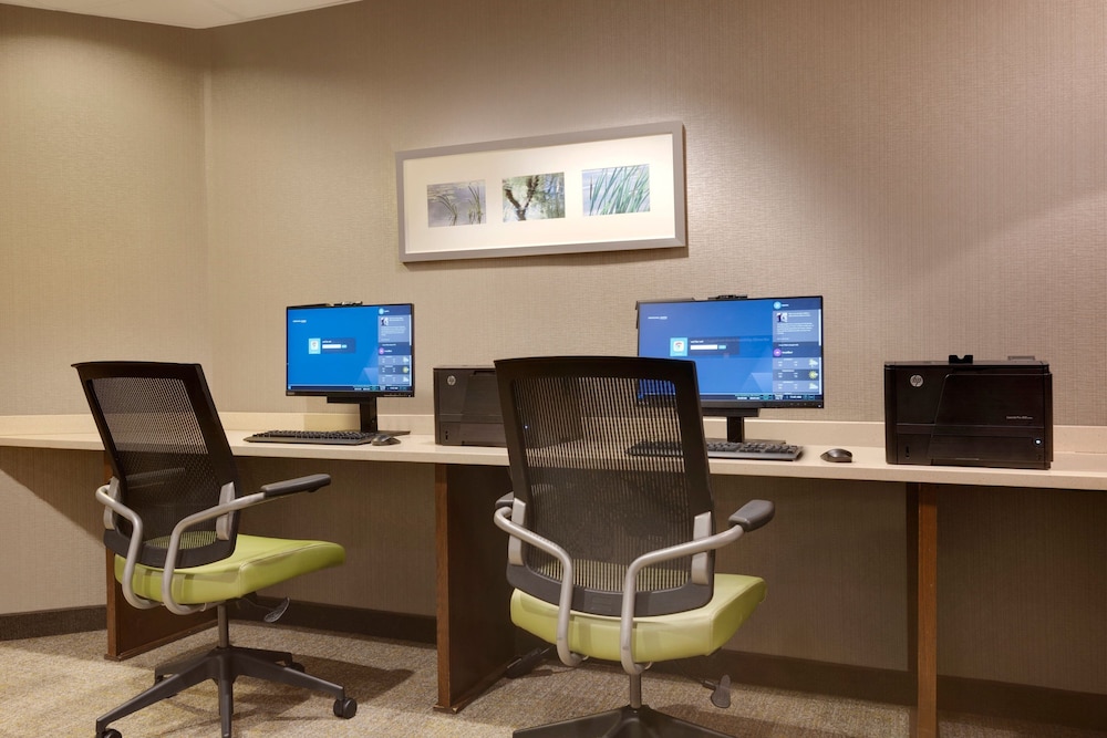 Springhill Suites By Marriott Newark Liberty International 38/45