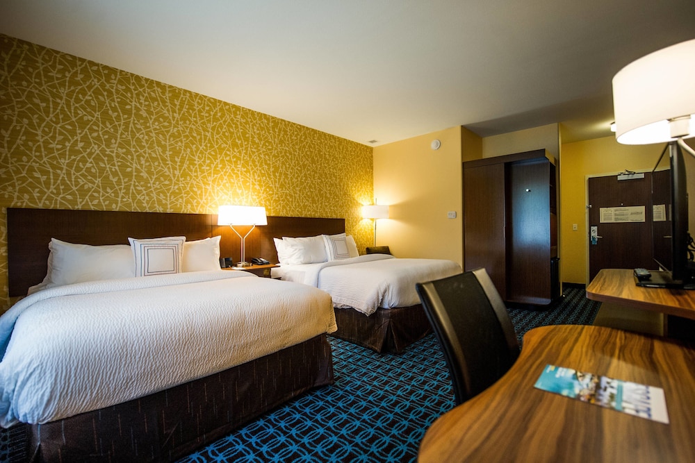 Fairfield Inn Suites Cambridge 13/42