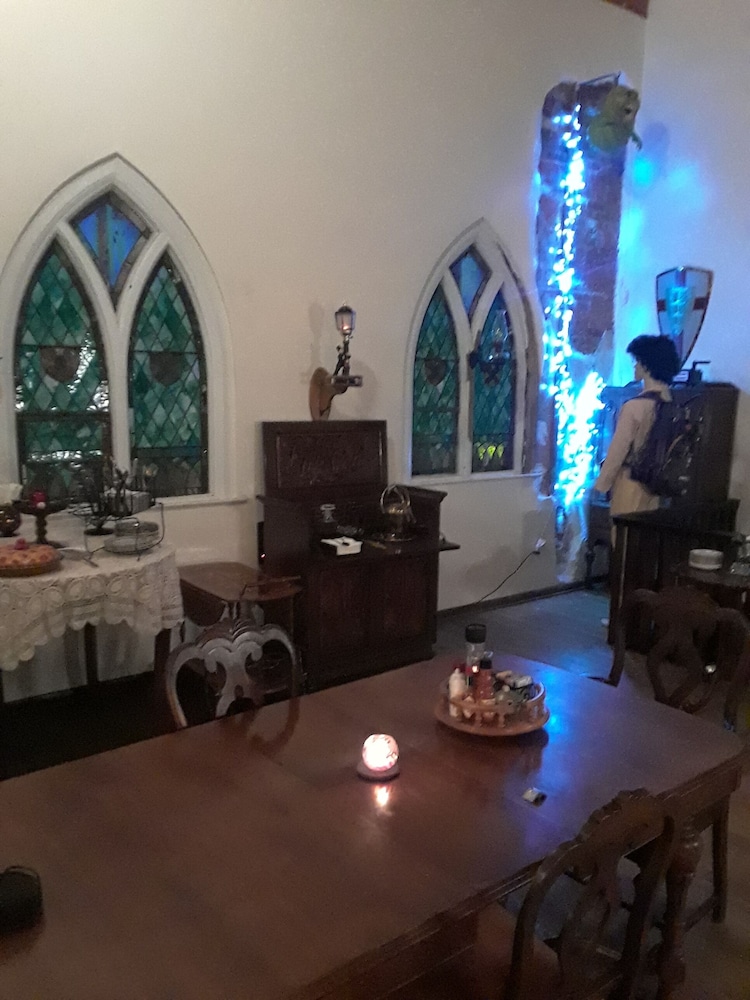 The Old Parsonage Bed and Breakfast 43/64