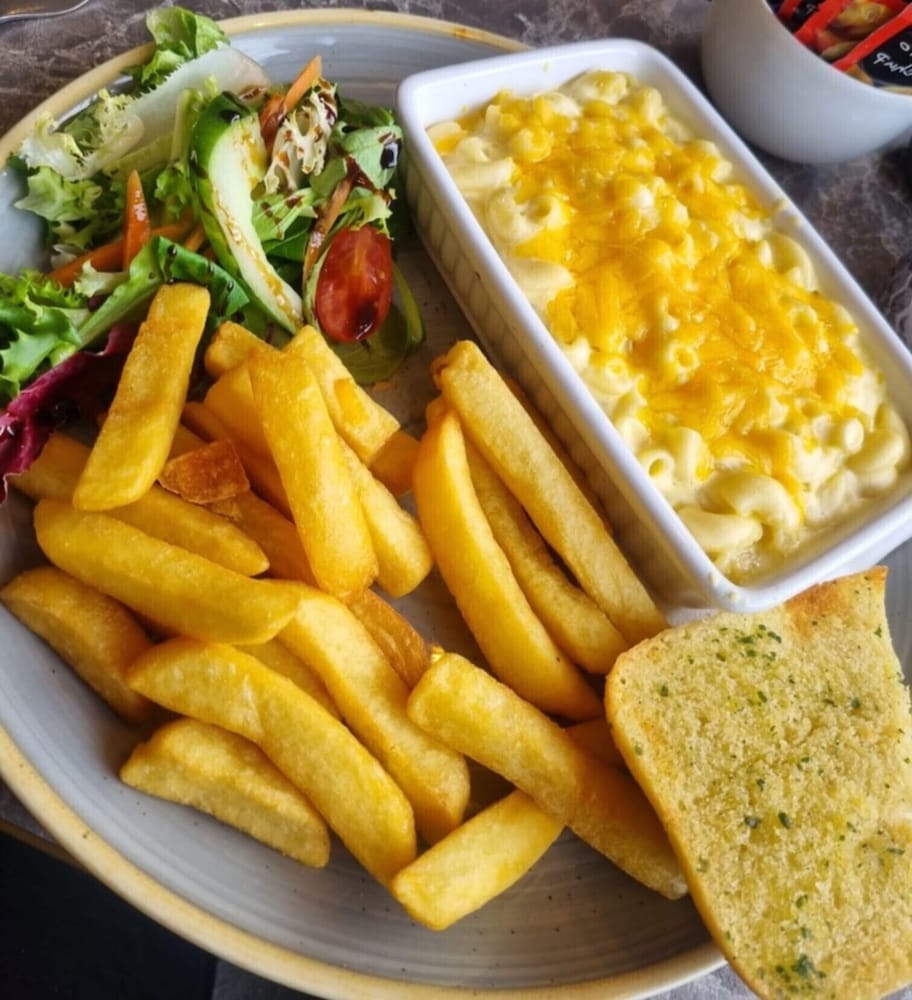 Kings Park Hotel 34/56