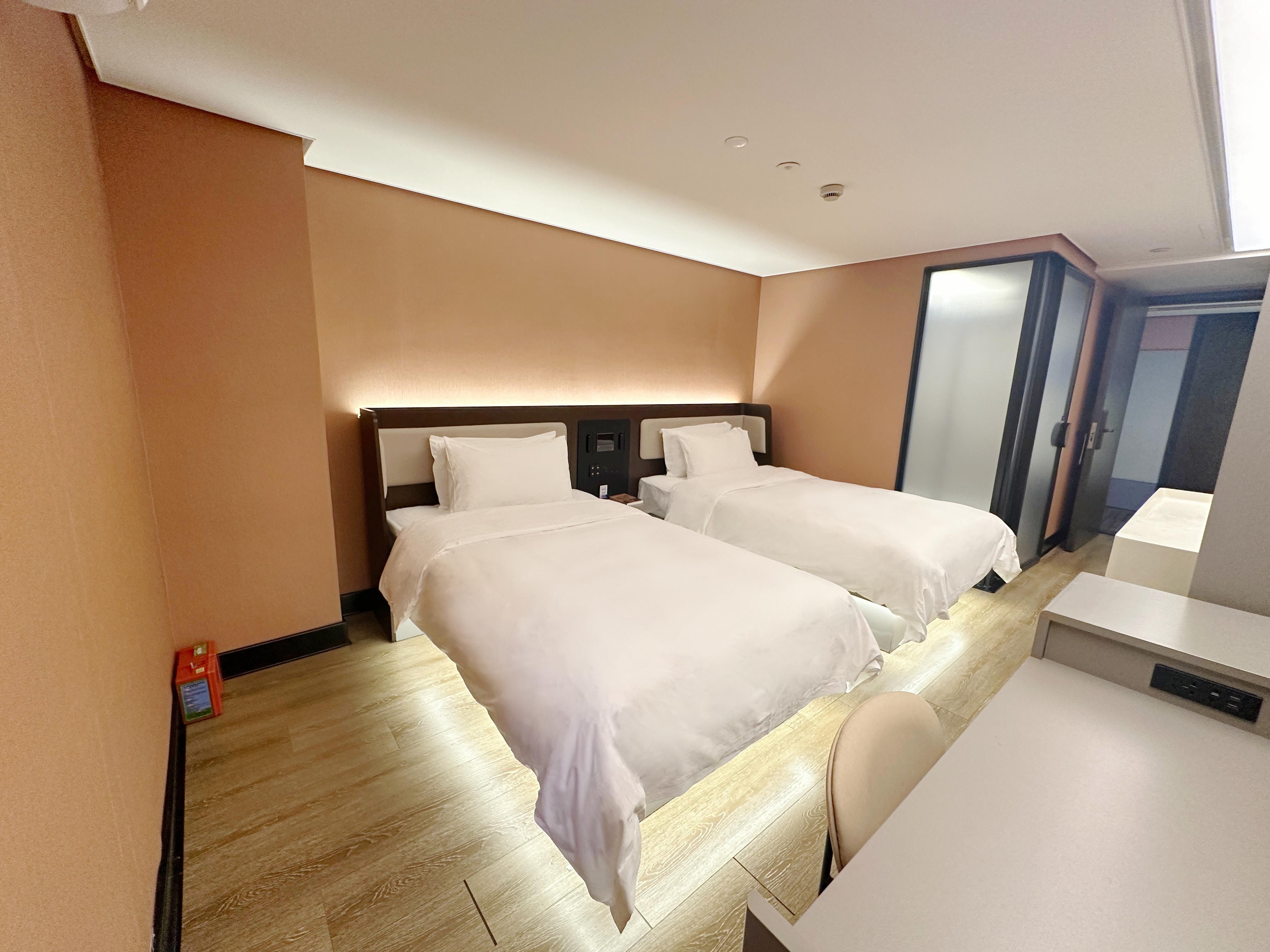 Hanting Hotel Guangzhou Tianhe 20/50