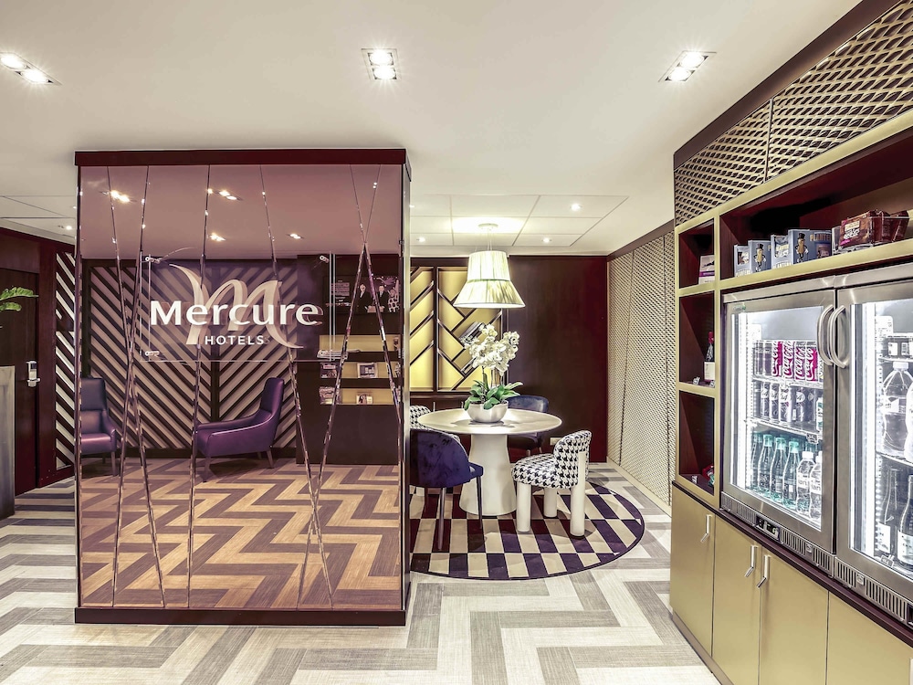 Mercure Paris Arc de Triomphe Etoile 12/72