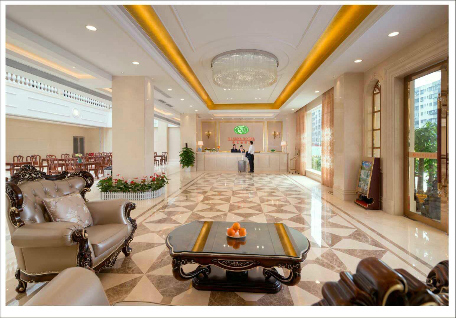 Vienna Hotel (Foshan Wenhua North Road) 36/56