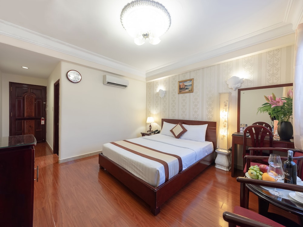 City View Hotel (ex.Hoang Lien Hotel) 18/49