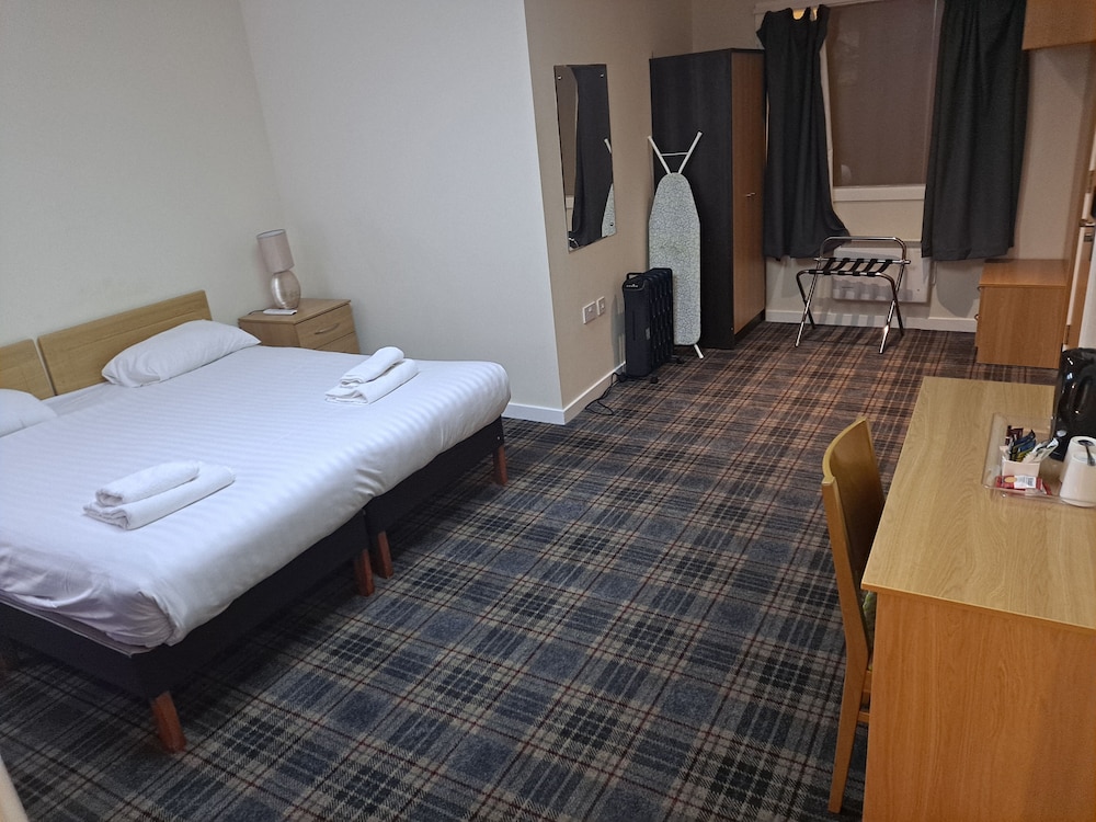 Britannia Edinburgh Hotel 31/57