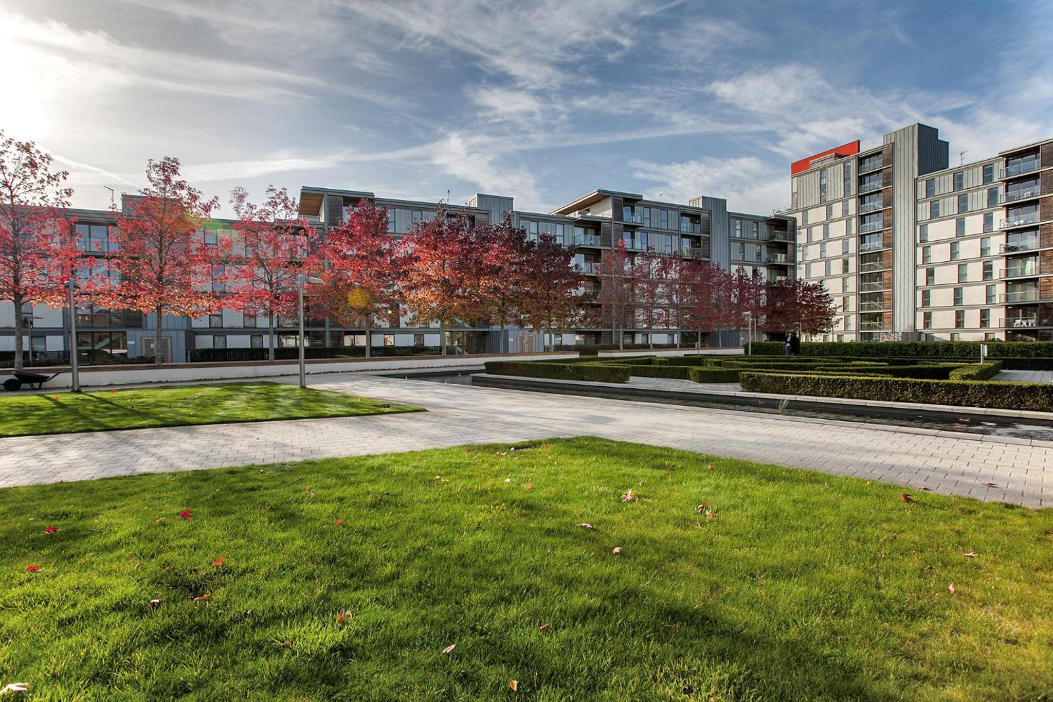VIZION SERVICED APARTMENTS 43/50