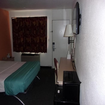 AMERICAS BEST VALUE INN 30/53