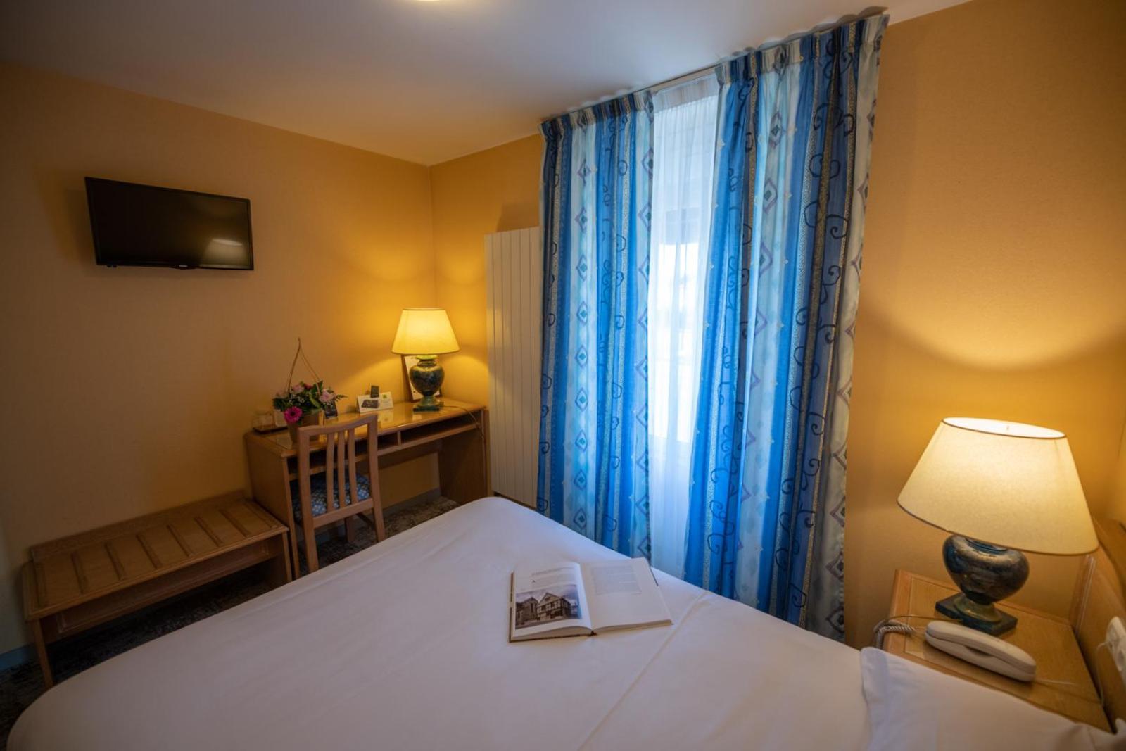 HOTEL LE CONTINENTAL 16/26