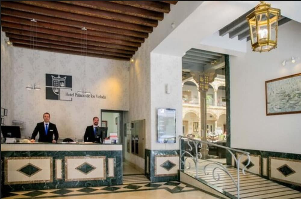 Palacio De Los Velada 2/35