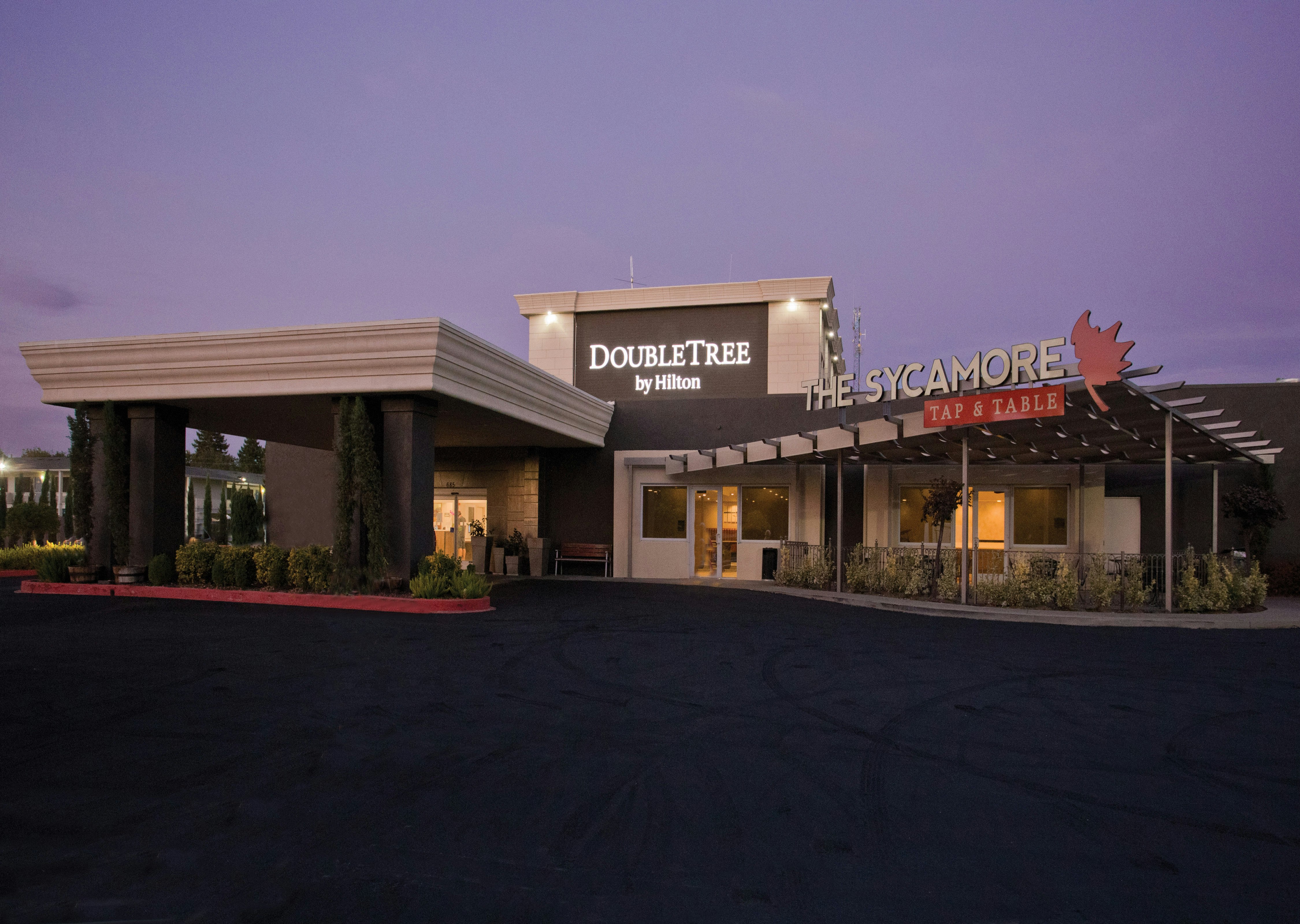 Doubletree By Hilton Chico 2/56