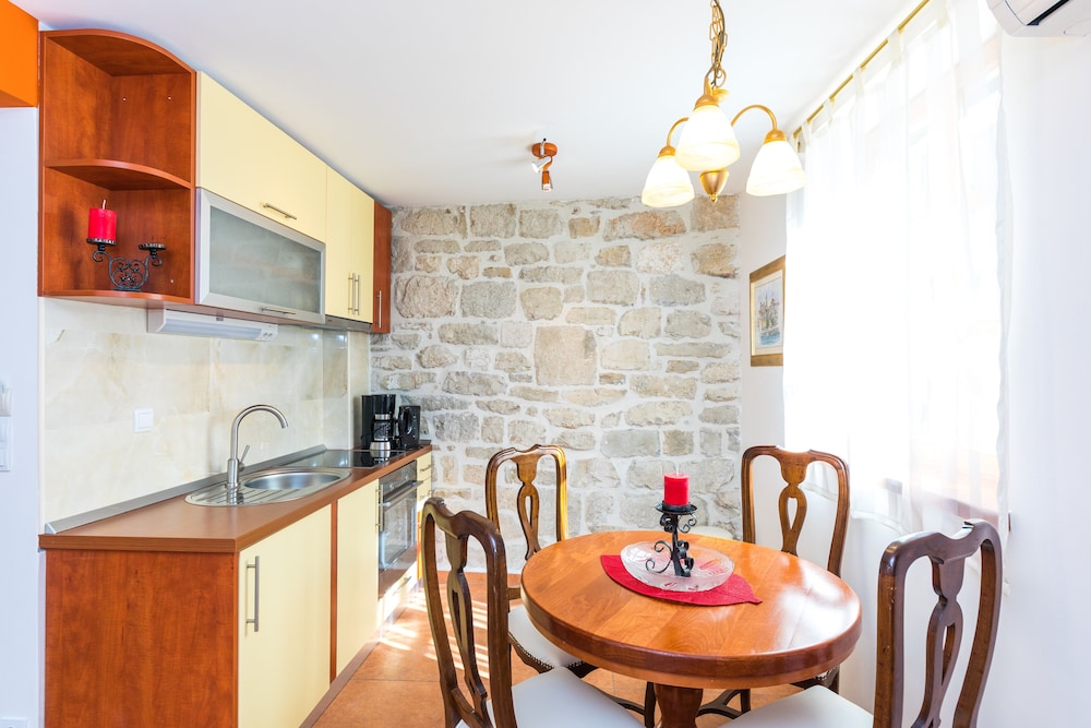 APARTMENTS PERLA 27/42