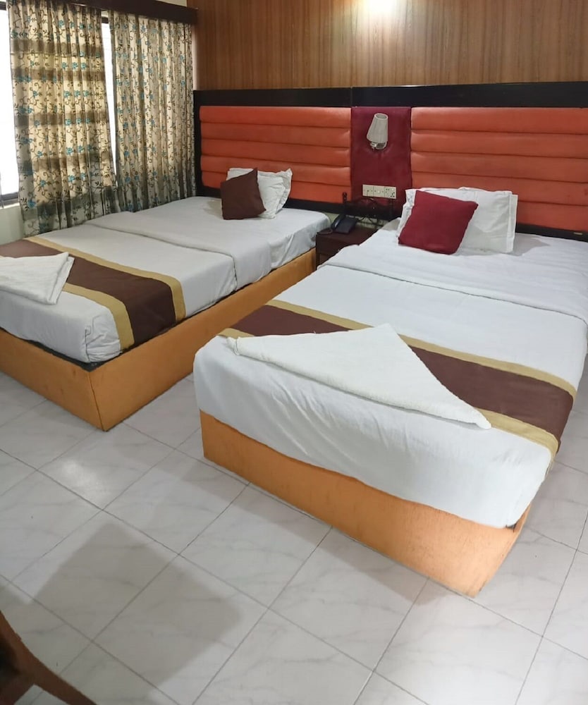 Skylink Ltd Hotel 9/47