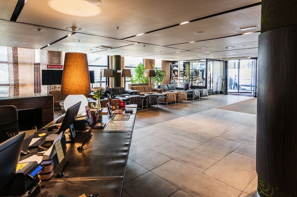 Europe Hotel 44/56