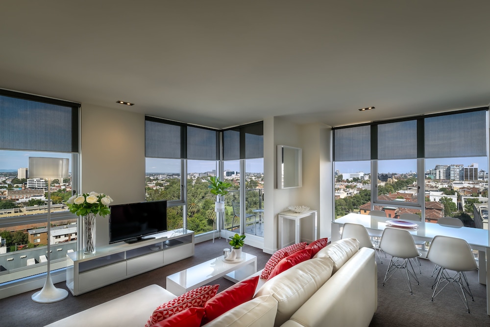 TRIBECA SERVICED APARTMENTS 14/47