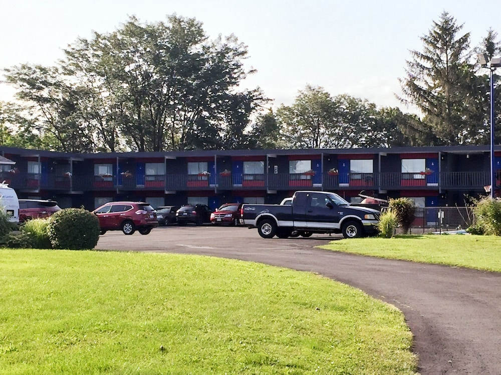 Villager Lodge 52/57