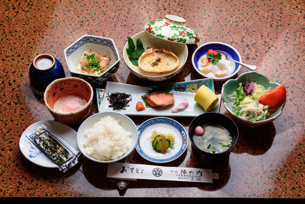 Yufuin Onsen Ryokan Jinnouchi 19/21
