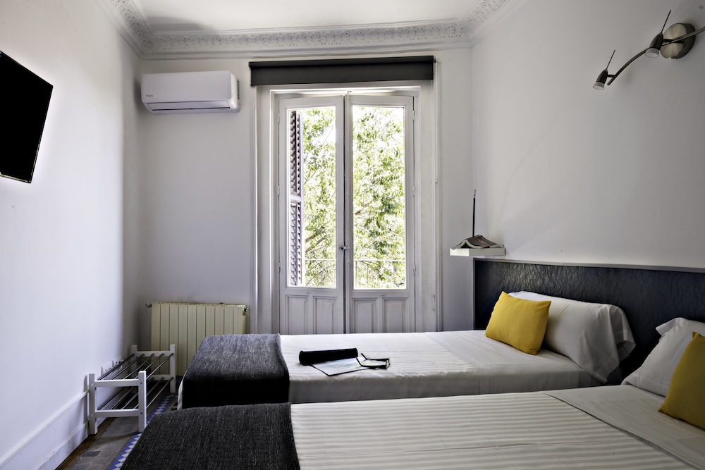 Apartamentos Roisa Centro 34/72