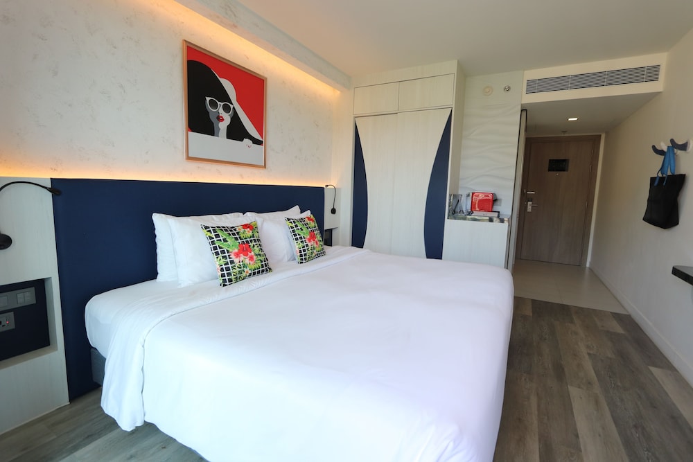 Hotel Clover Patong Phuket 16/75