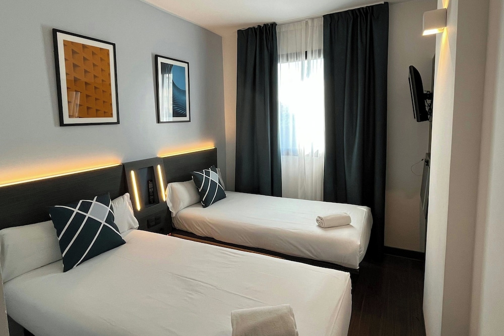 Easyhotel Malaga City Centre 29/59