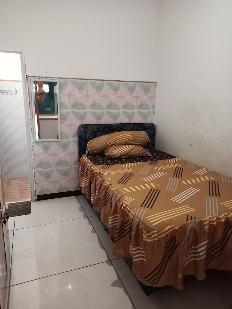 Ganeta Homestay Syariah by ZUZU 5/20