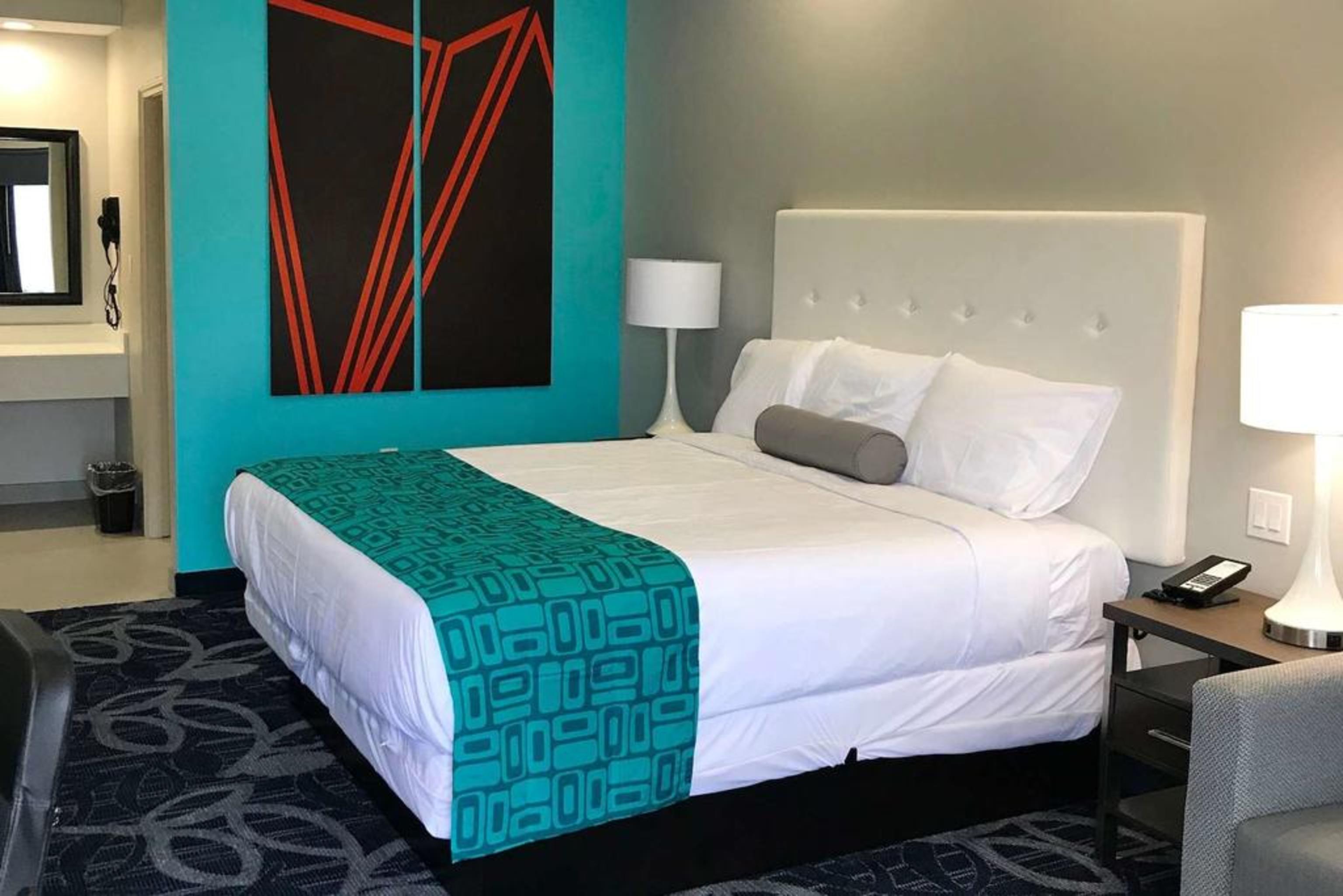 Americas Best Value Inn Houston Willowbrook photo3