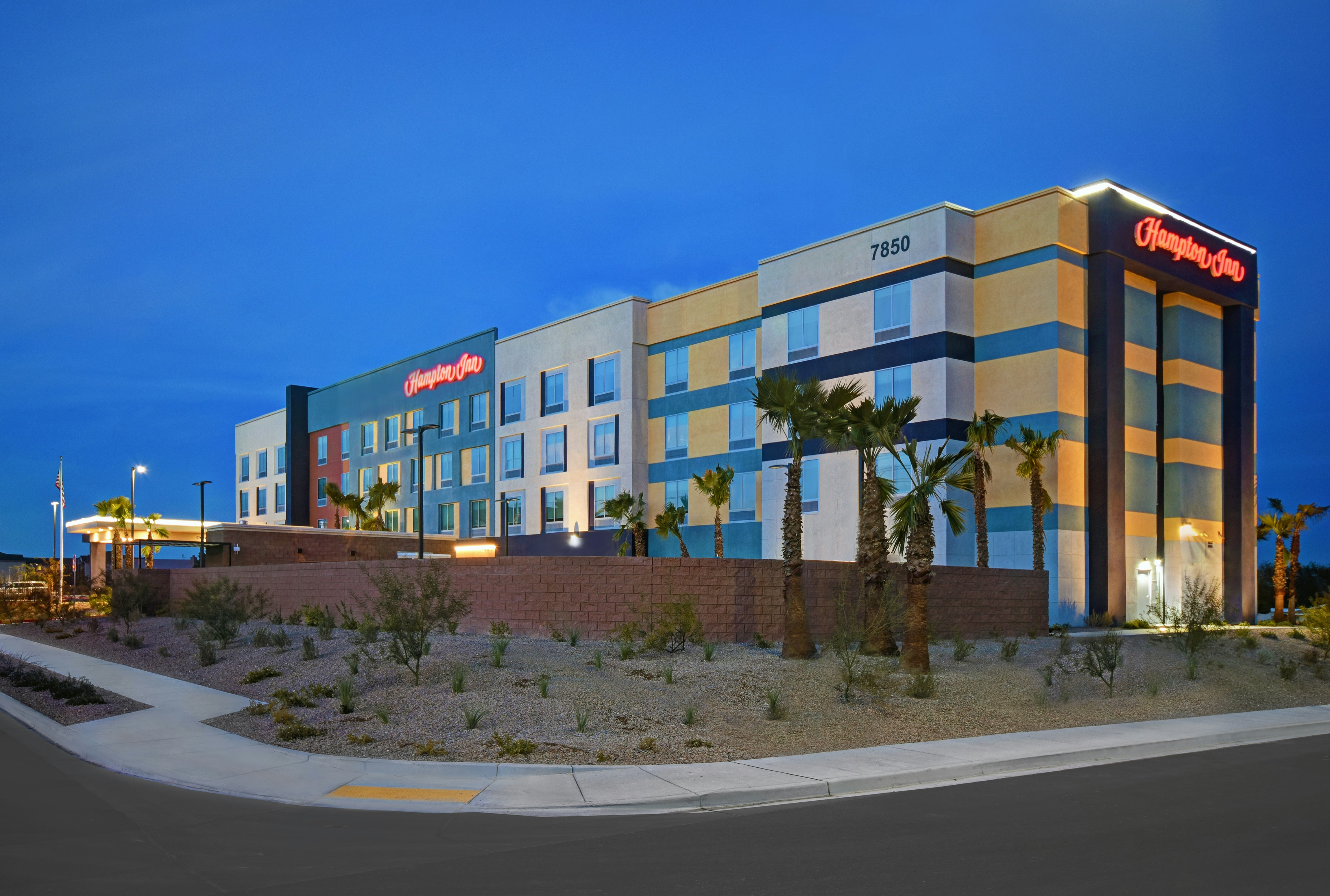 Hampton Inn Las Vegas Strip South 6/60