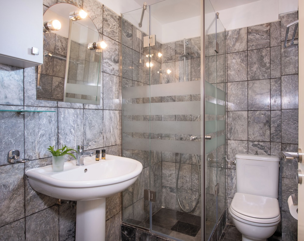 Eko Suites 48/53