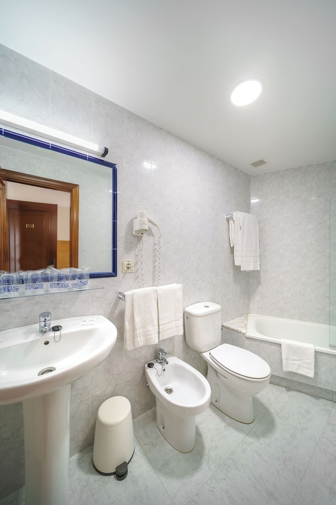 Hotel el Puente 54/55