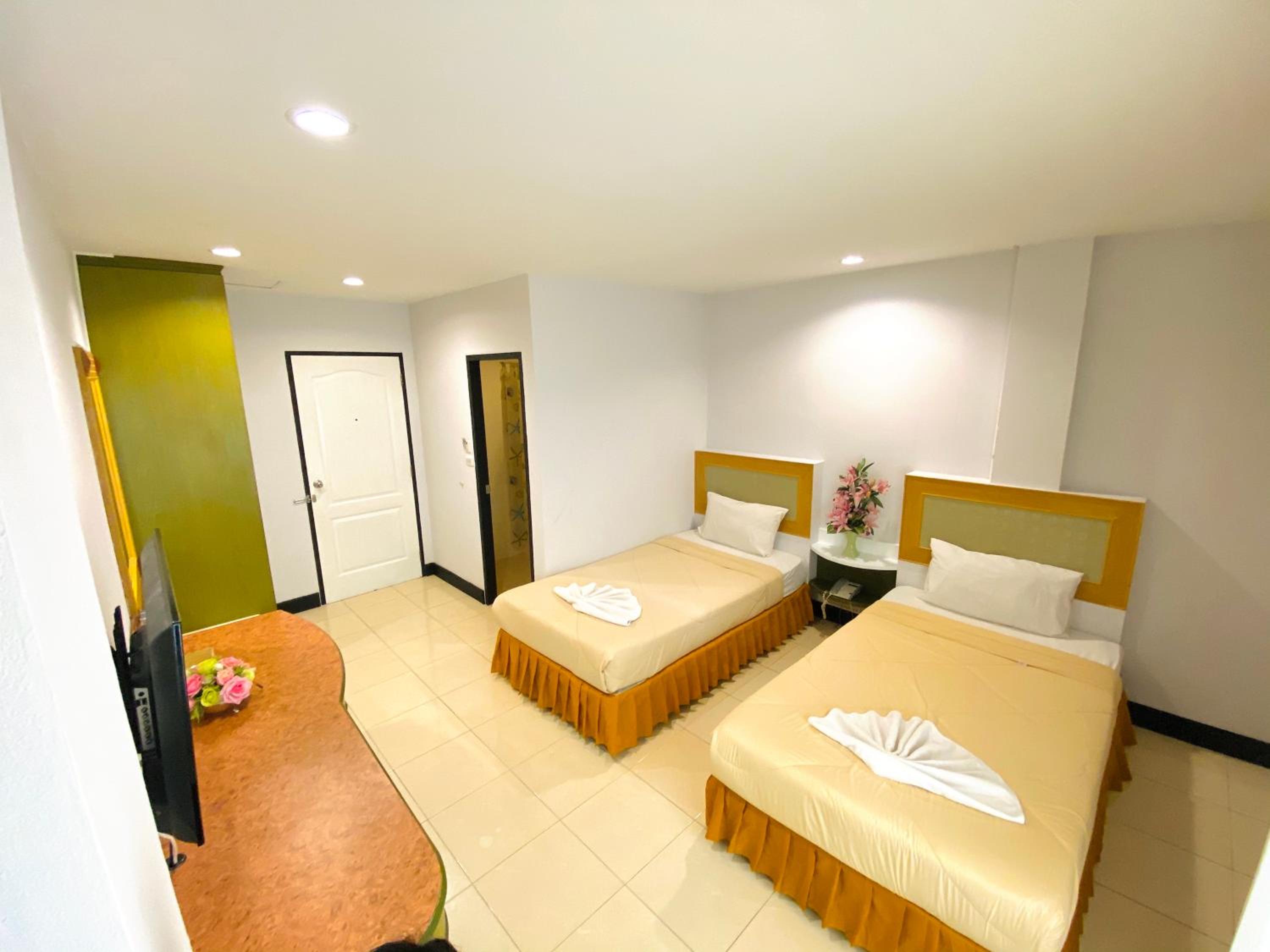 Princess Green Hotel 3/47