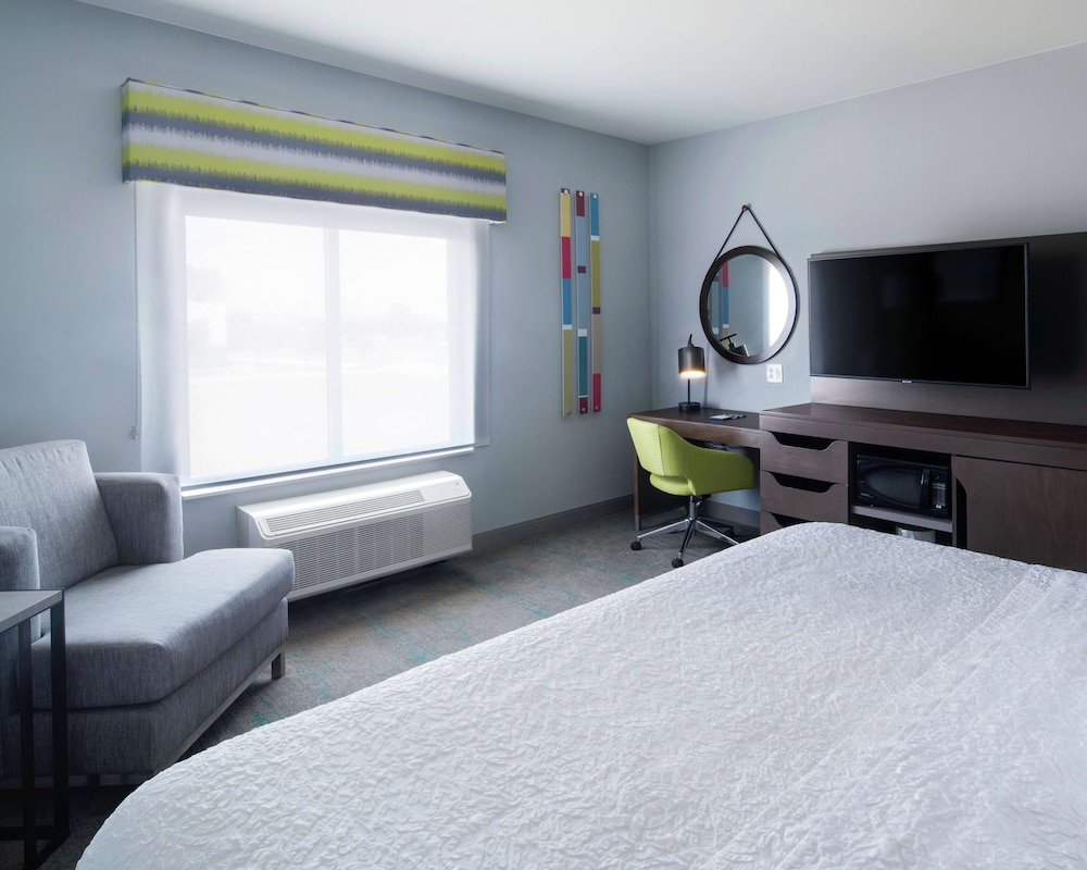 Hampton Inn Suites Lubbock Southwest 16/35