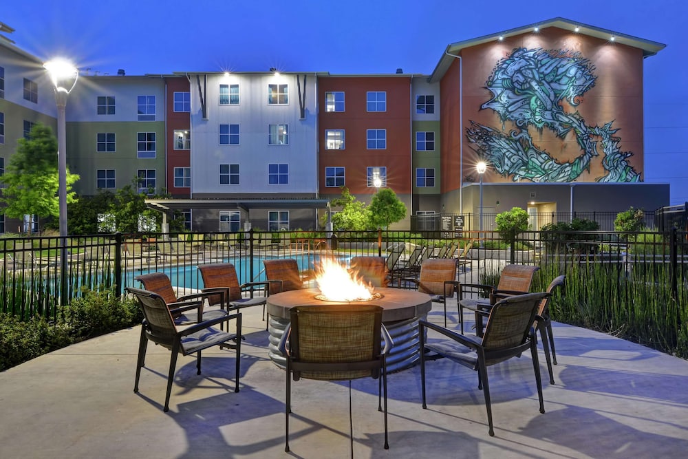 Homewood Suites By Hilton Techridge Parmer I 35 55/63