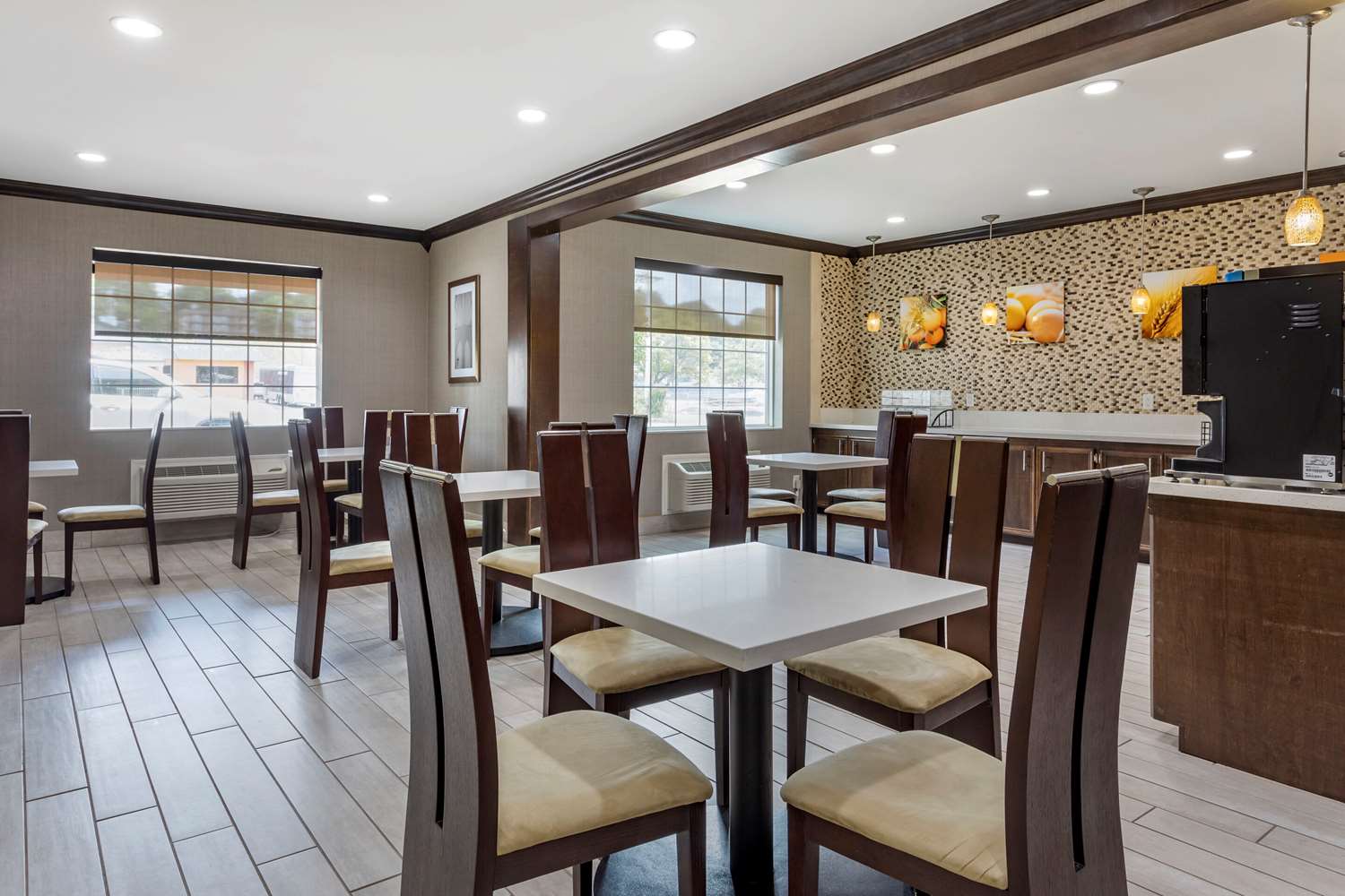 Comfort Inn Suites North Little Rock Jfk Blvd 11/14