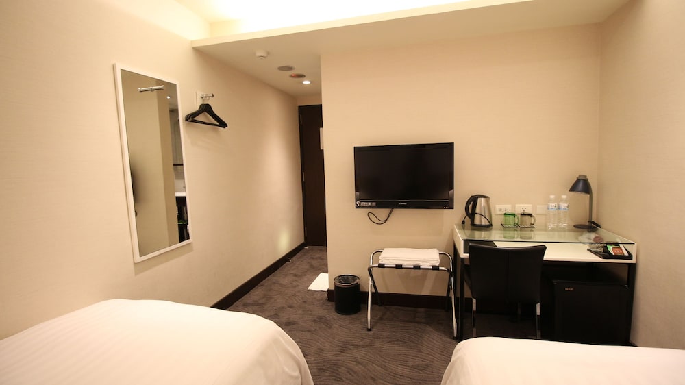 Hotel Puri Ximen Branch 38/65