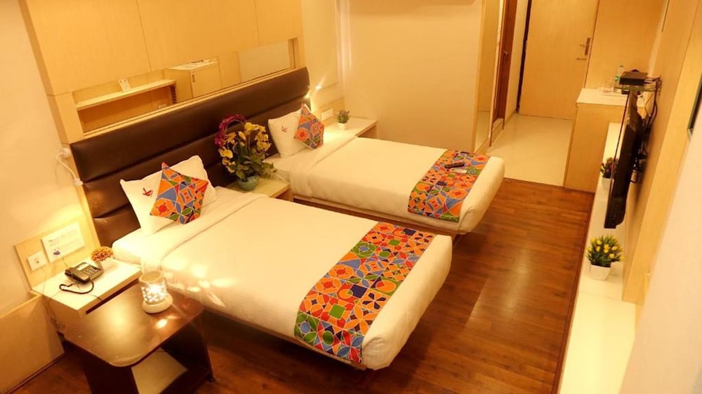 Fabhotel K-Sqaure Koyambedu 13/26