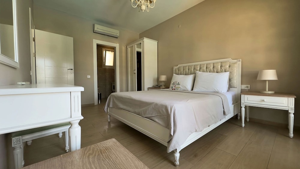 Datca Doris Hotel 8/50
