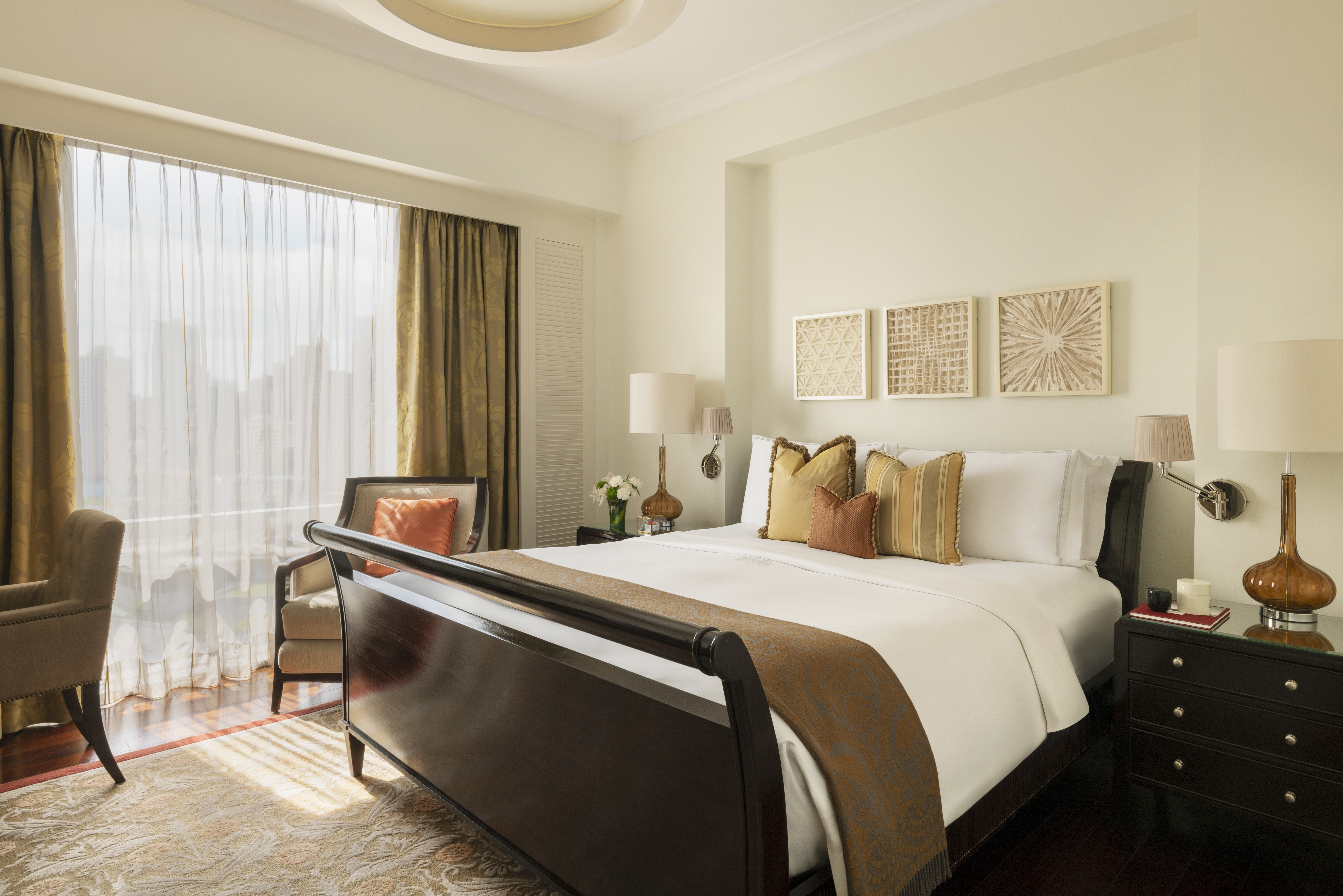 3 Bedrooms, Executive, Residence