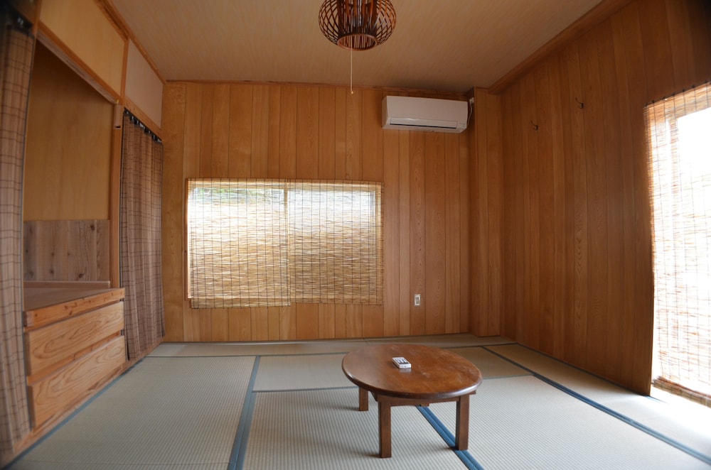 Guest House Isa 27/50