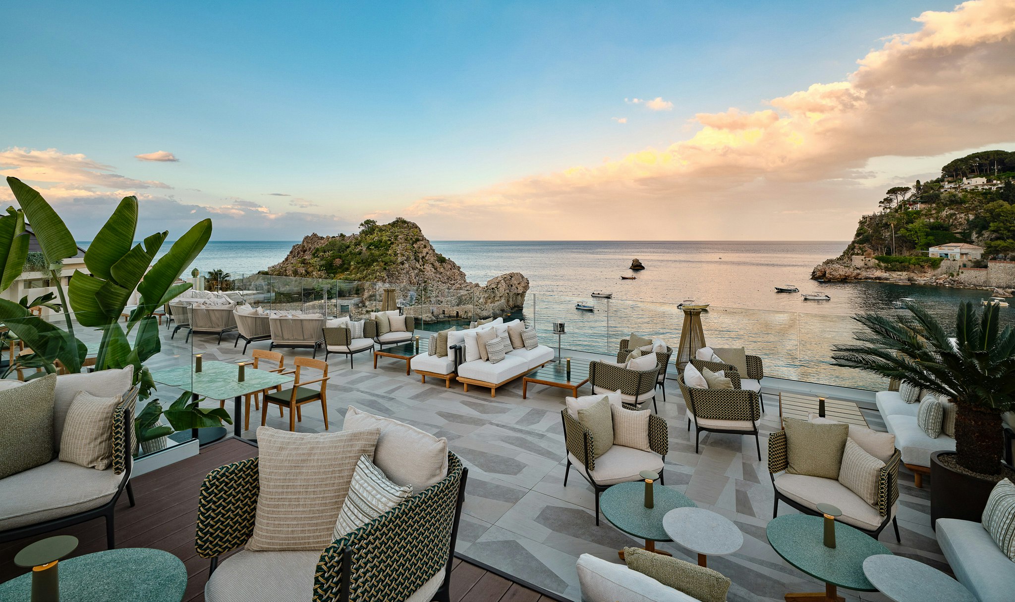 Mazzaro Sea Palace – VRetreats 62/64