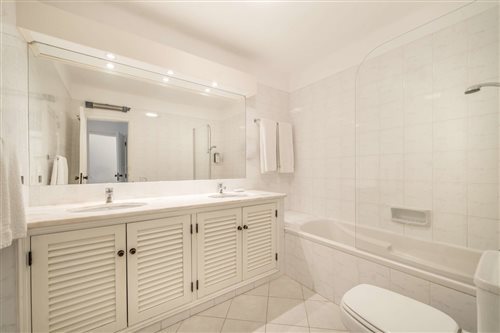 1 Bedroom, Apartment, Inland View