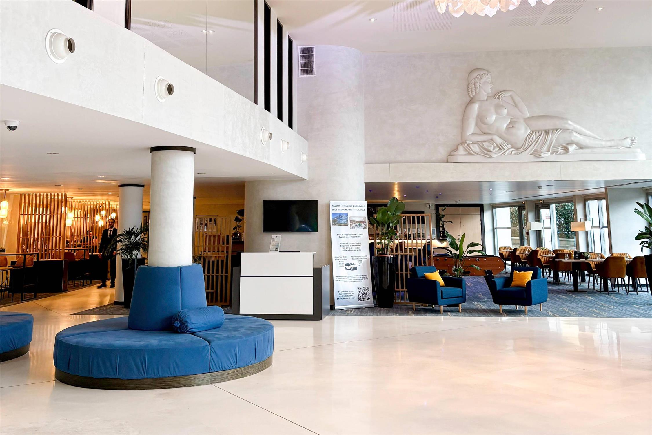 Clarion Paris CDG Airport 2/8