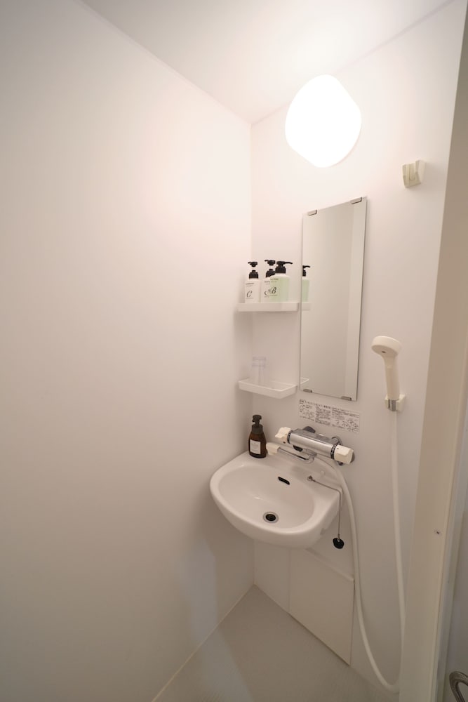 ano Hotel Asakusa 31/33