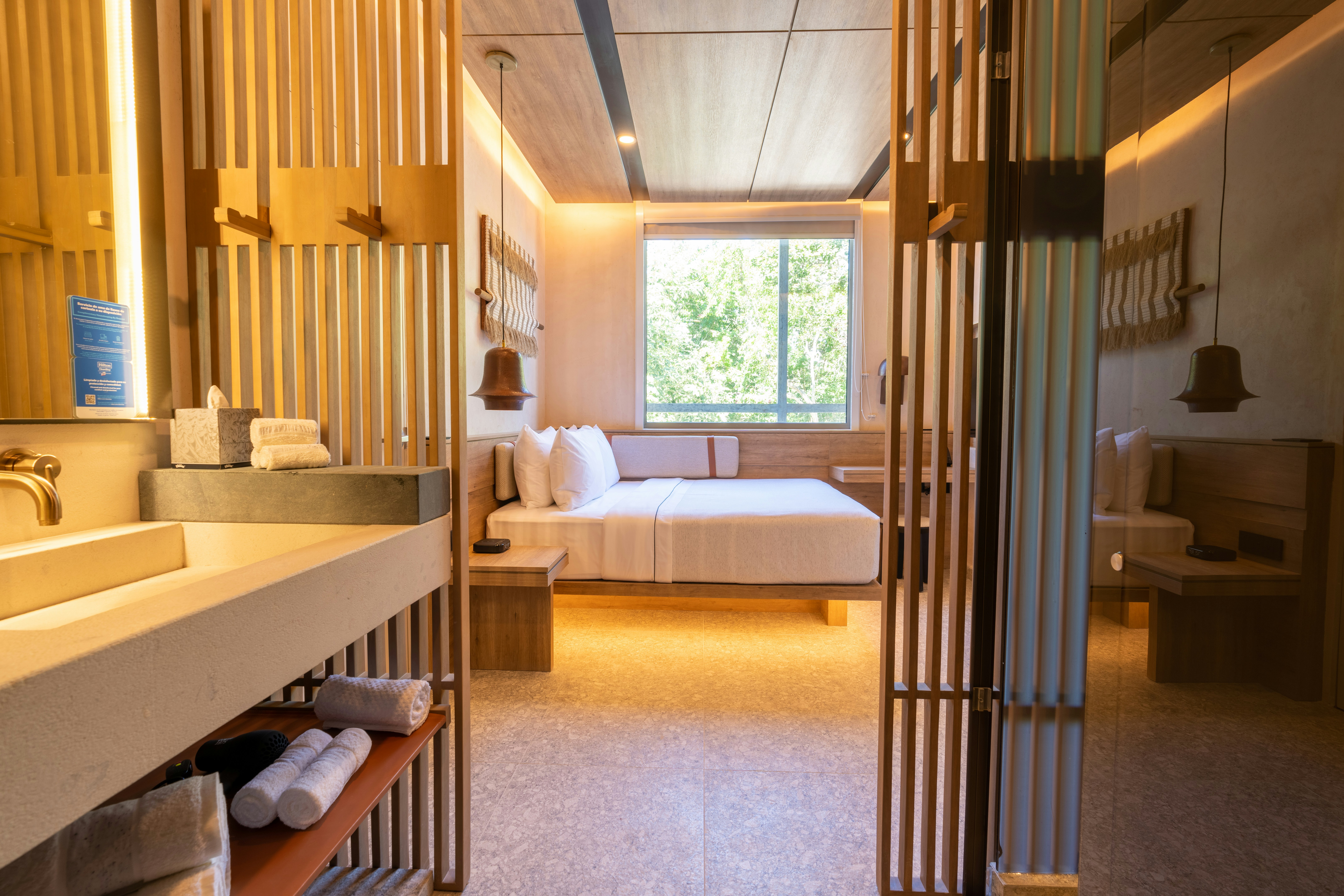 Roof Top, Queen Bed, Top Floor، Motto by Hilton Tulum 3/3