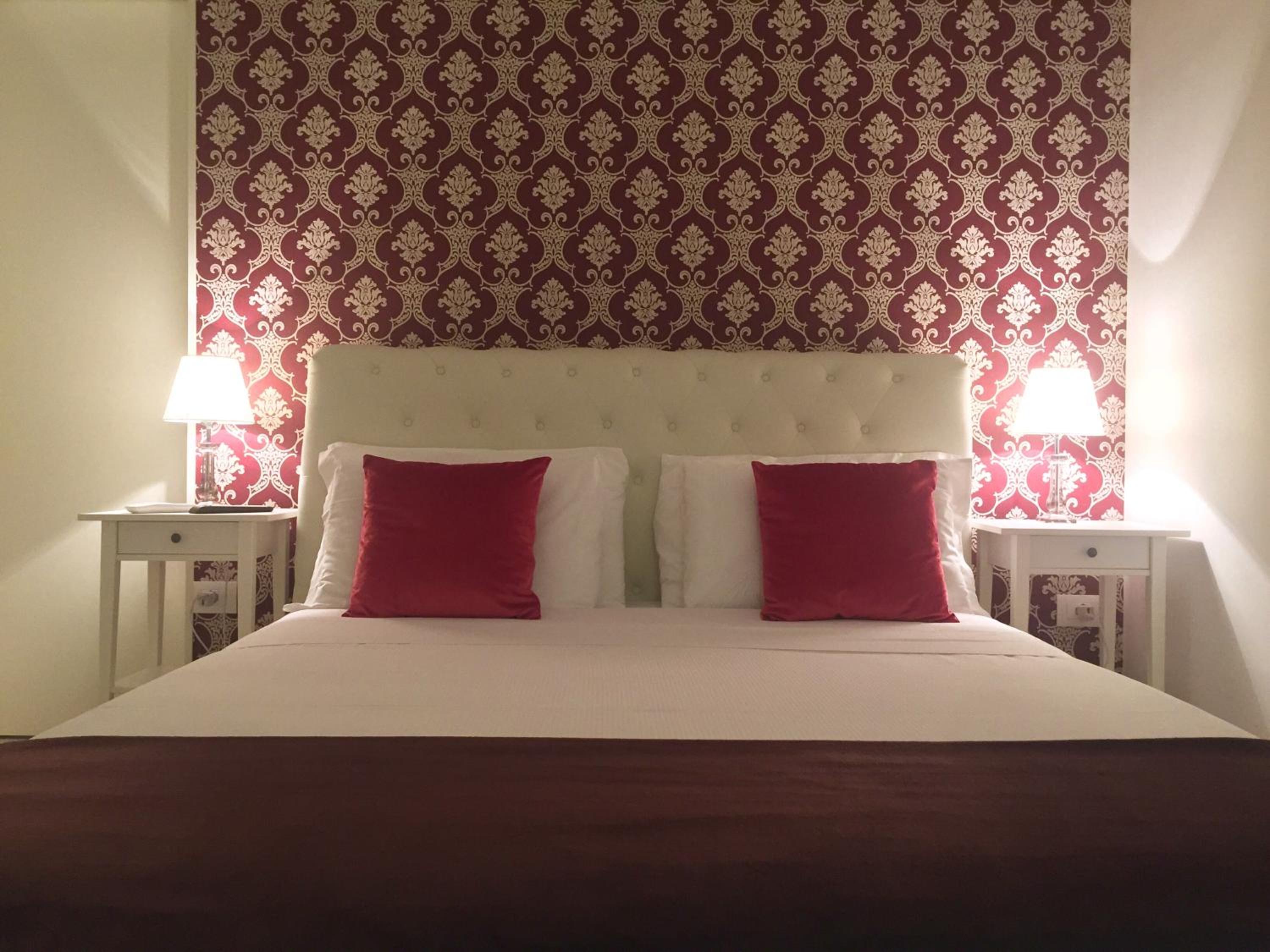 Superior, King Bed