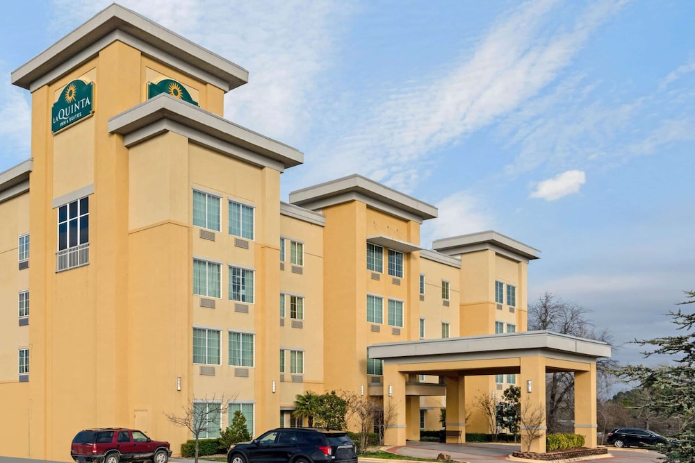 La Quinta Inn & Suites by Wyndham McAlester 3/45