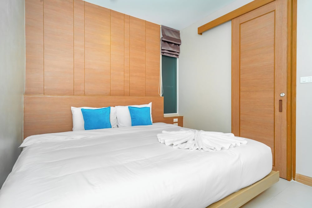 Ratana Apart Hotel At Kamala 12/50