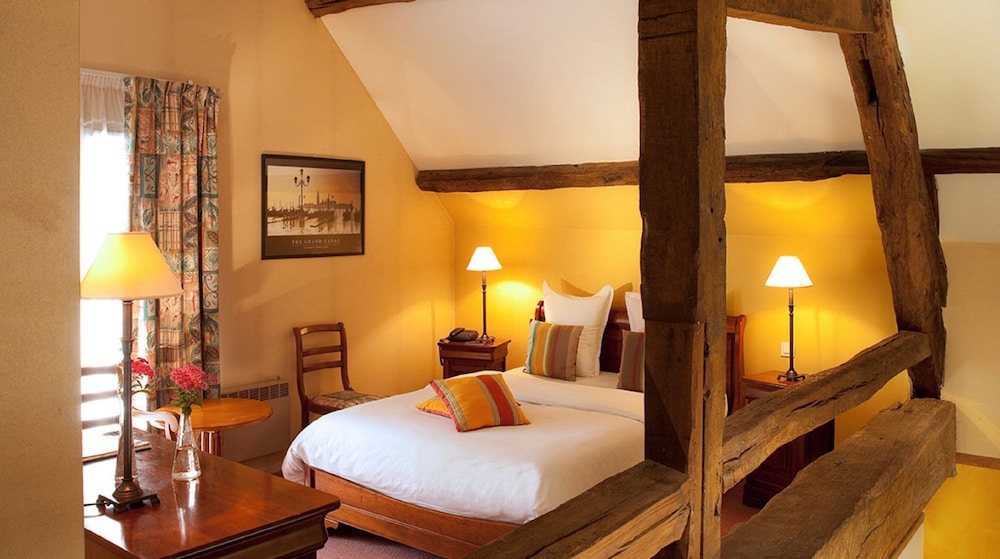 Qualys Hotel Auberge Du Manet 11/64