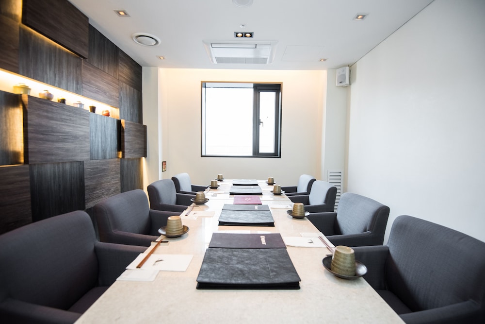 Glad Hotel Yeouido 49/64