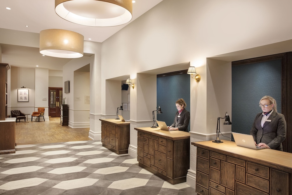 Leonardo Hotel Cardiff 6/81