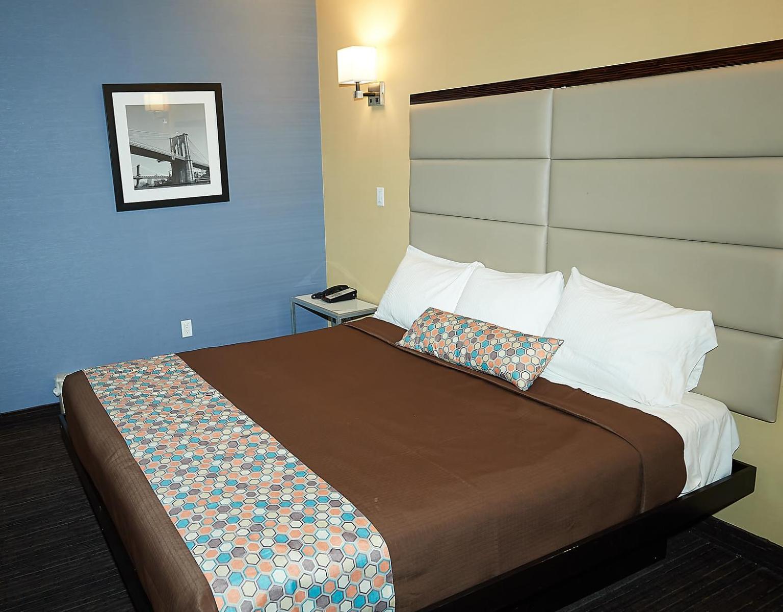 7 Days Hotel Bronx 26/61