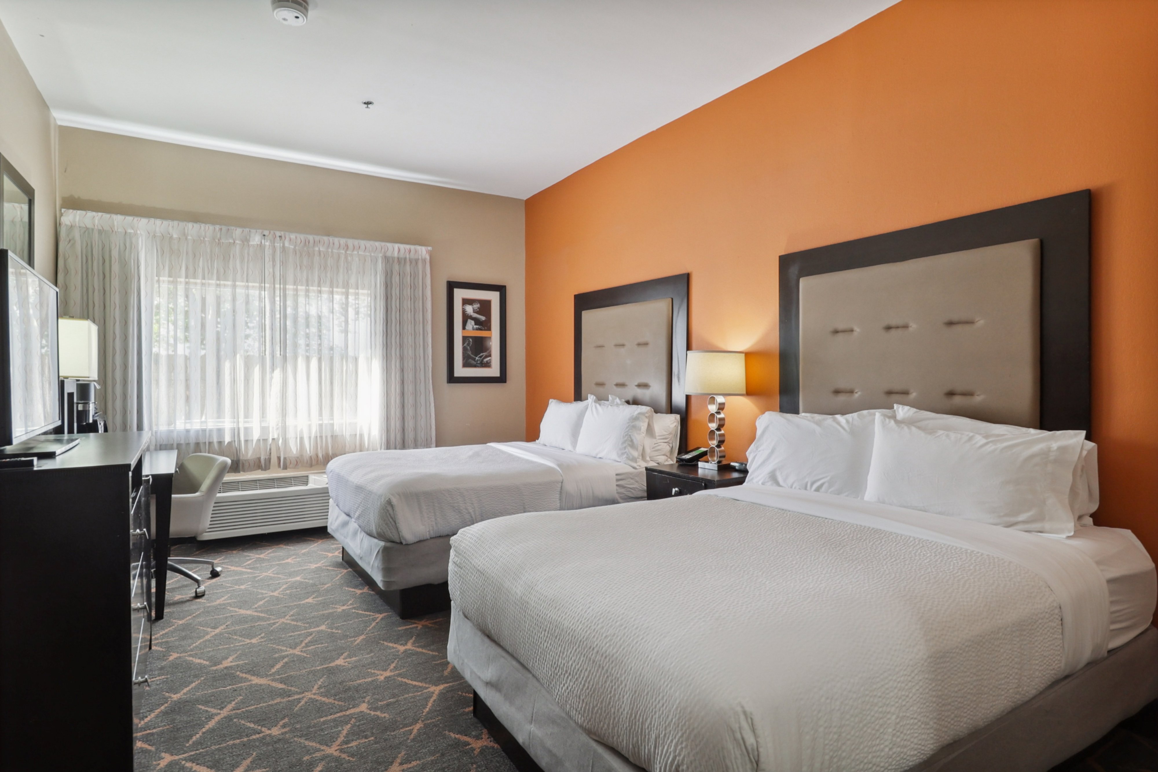 Holiday Inn Hotel Suites Slidell 22/79